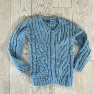 Cupcake girls size 14 cozy cable knit sweater.